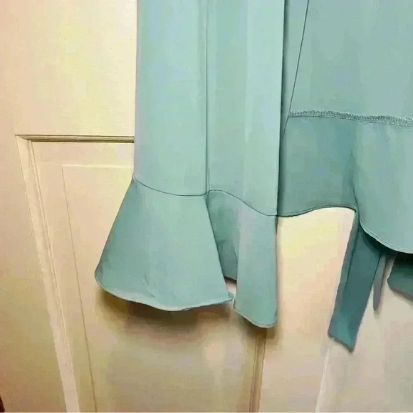 Birdy Grey Robe - Picture 4 of 5